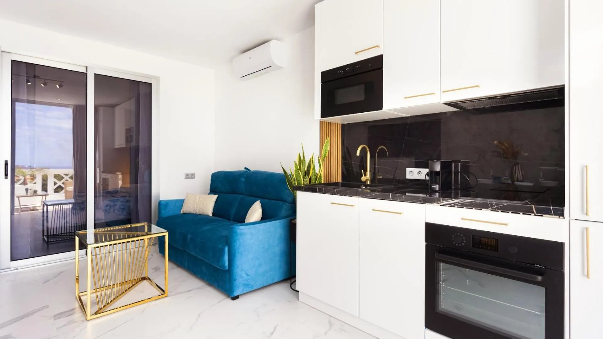 Sunset Ocean View Apartment Costa Adeje